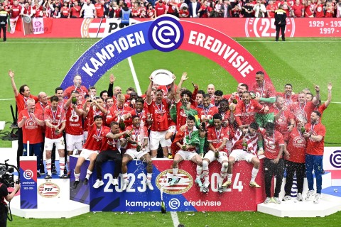 PSV-nin fərqli rekordu