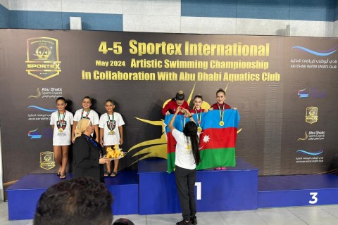 Bədii üzgüçülərimizdən Abu-Dabidə 31 medal - FOTO