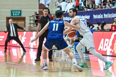 Çempion seriyada önə keçib - FOTO - VİDEO