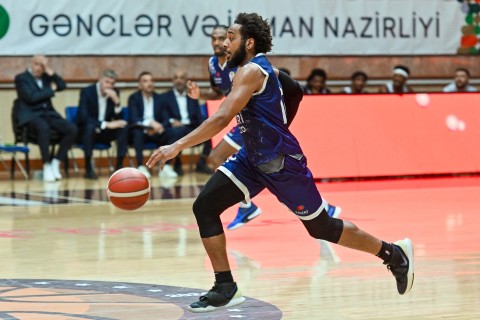 Çempion seriyada önə keçib - FOTO - VİDEO