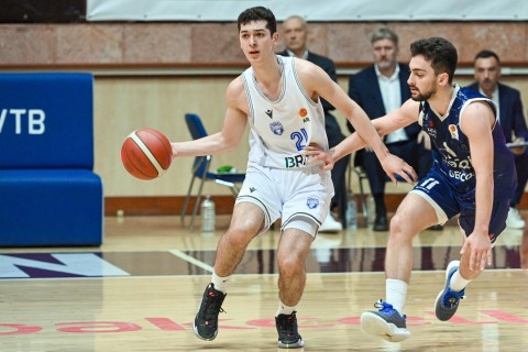 Çempion seriyada önə keçib - FOTO - VİDEO