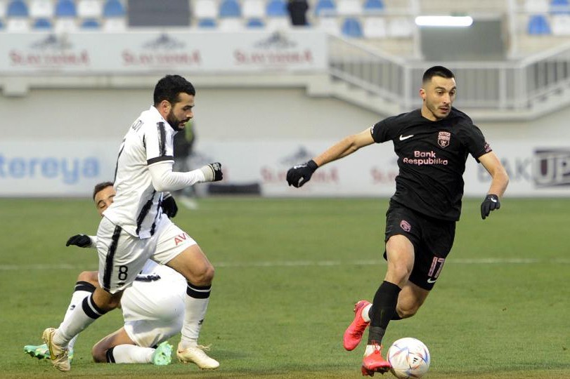 Finiş hesablamaları: “Neftçi”, “Zirə”, yoxsa ... - TƏHLİL