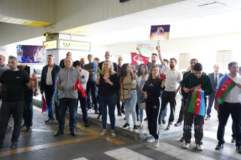Azərbaycan cüdosunun rekordçusu Vətənə qayıdıb - FOTO - VİDEO