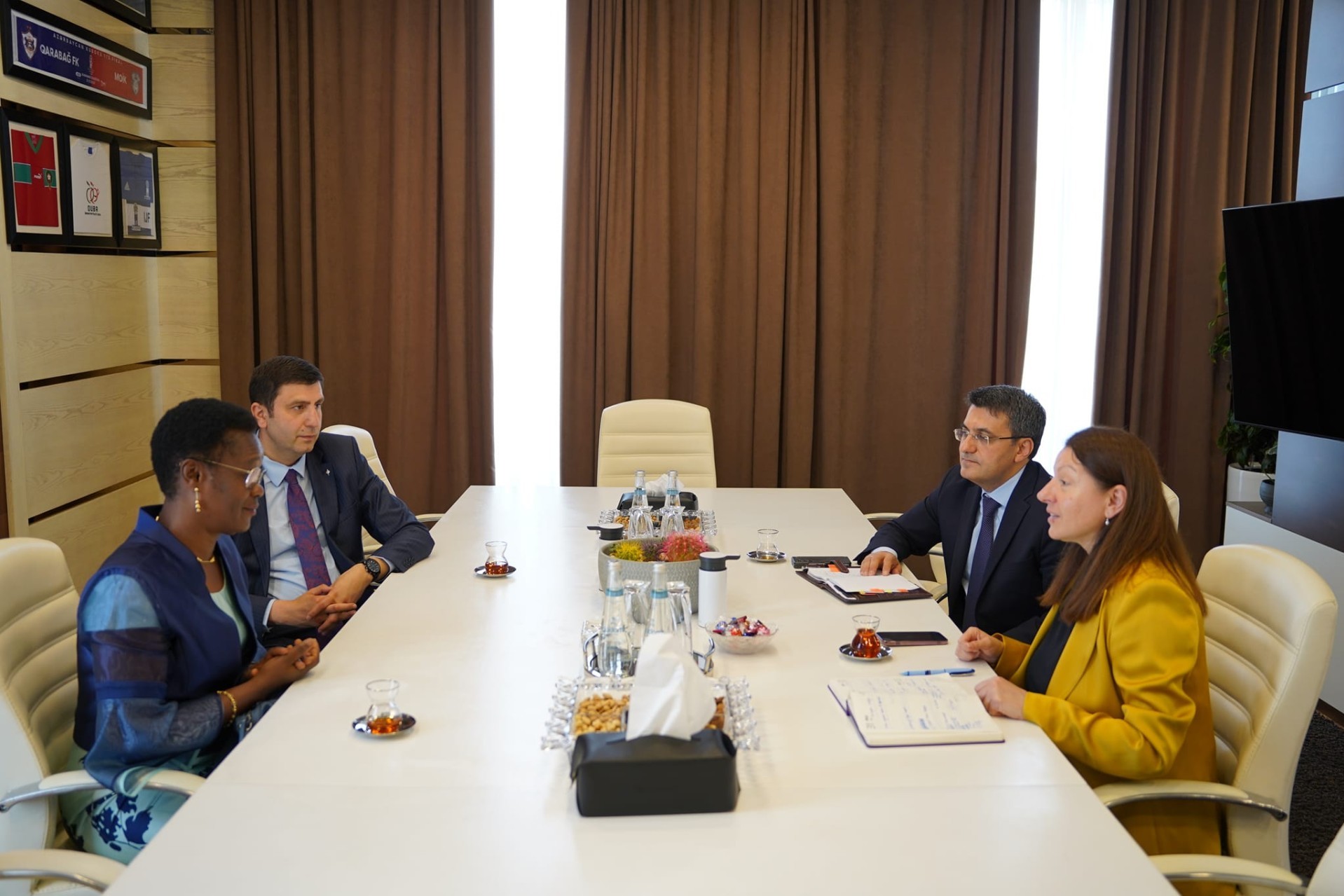 Mariana Vasileva Odette Assembe Engoulounu qəbul edib - FOTO