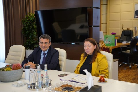 Mariana Vasileva Odette Assembe Engoulounu qəbul edib - FOTO