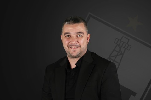 Расставание в "Нефтчи"