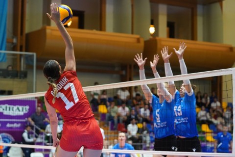 Easy victory from Azerbaijan - PHOTO
