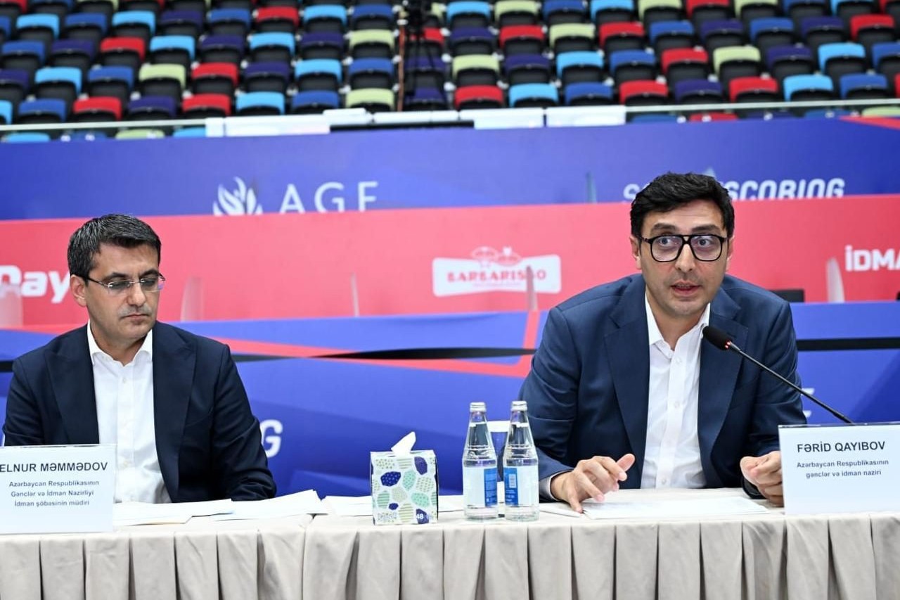 Nazir uğur qazanan idmançılarımızla görüşüb - FOTO