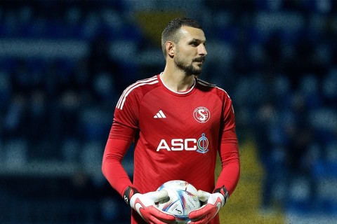 Səlahət Ağayev “Səbail”dən ayrılıb