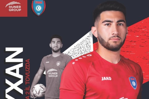 "Туран Товуз" продлил контракт с Айханом