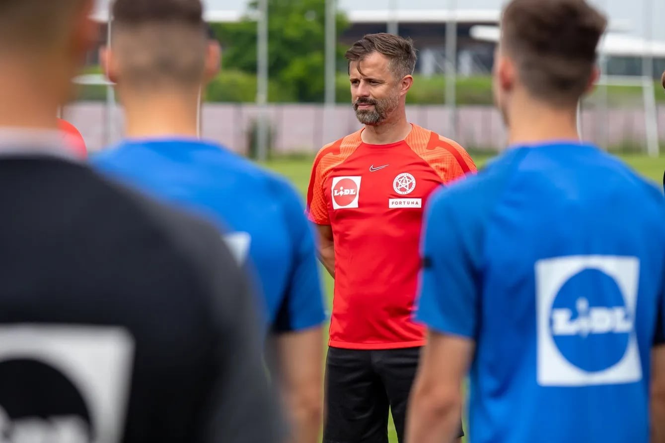 Slovakiyalı məşqçi: “Azərbaycanlıların texnikalı futbolçuları var”