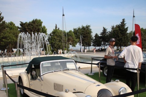 “Peking to Paris Motors Challenge” beynəlxalq yarışı Bakıda - FOTO