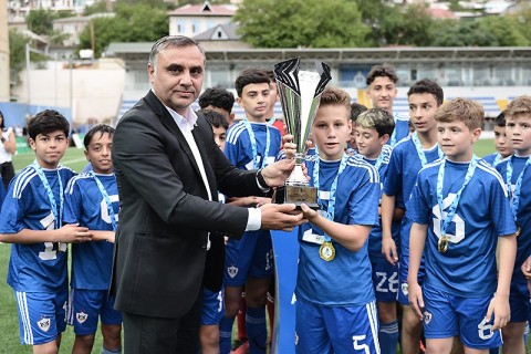"Карабах" стал чемпионом, "Улдуз" завоевал бронзу - ФОТО