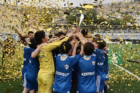 "Карабах" стал чемпионом, "Улдуз" завоевал бронзу - ФОТО