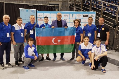 3 медали от Эльмана Курданова - ФОТО