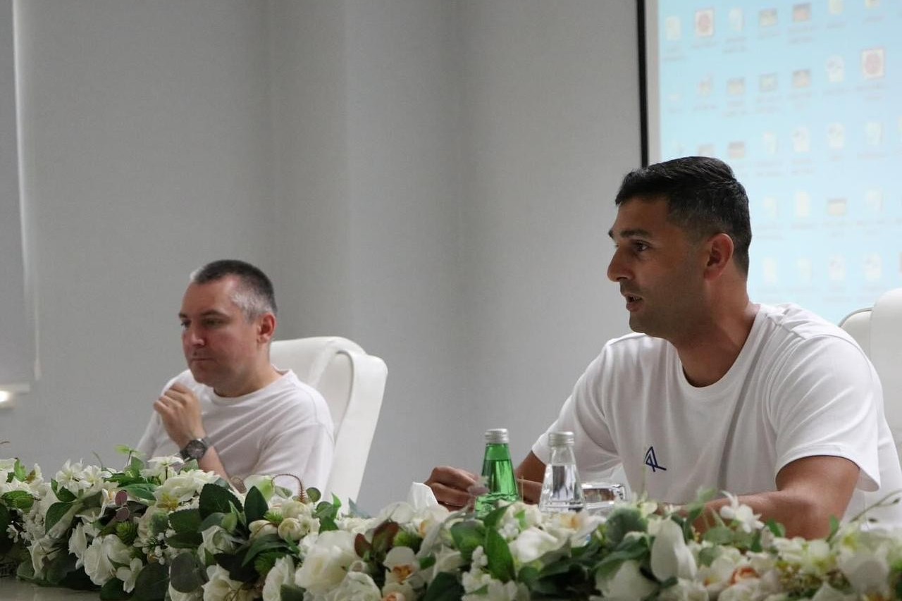 Voleybol seminarına start verilib