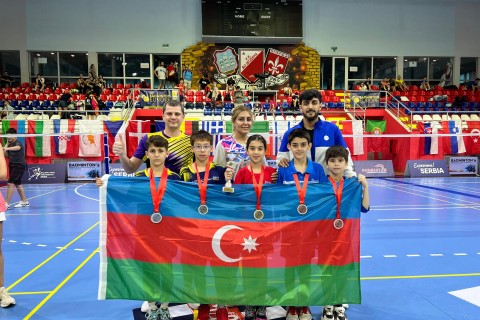 Our badminton players return from Novi Sad with 4 medals - PHOTO