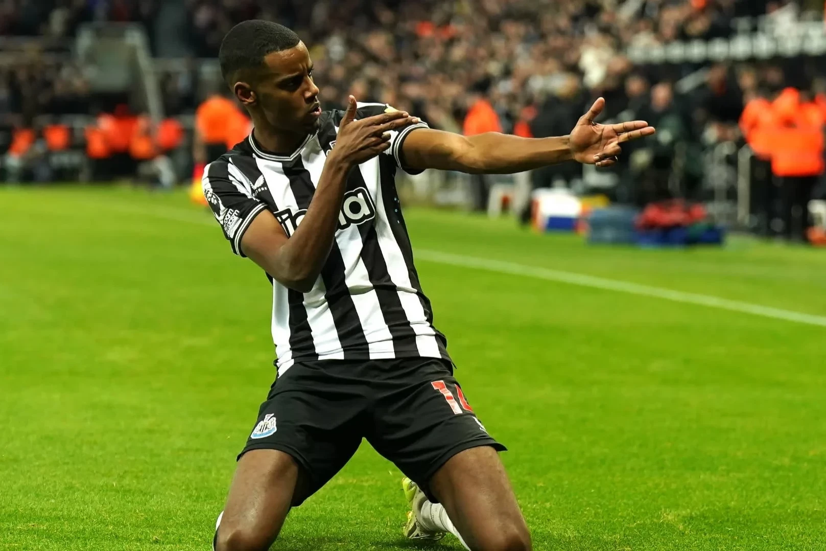 "Çelsi" növbəti rekord transferini həyata keçirə bilər