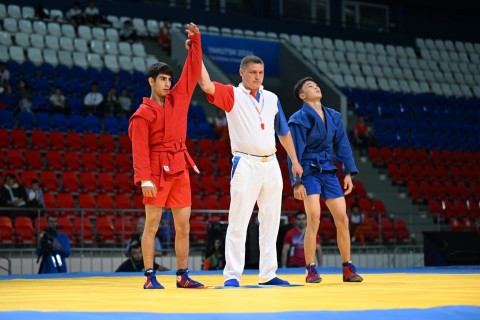 "Asiya uşaqları"nda ilk medal - FOTO