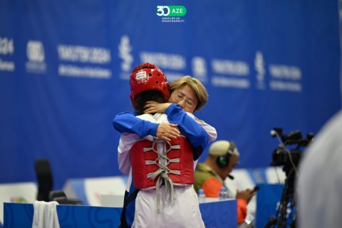Children of Asia: Eljan Aliyev goes off - PHOTO
