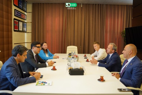 Fərid Qayıbov FIDE prezidenti ilə görüşüb - FOTO