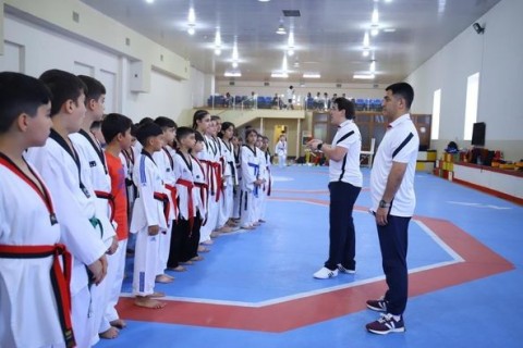 Taekvondoçular üçün ilk - FOTO