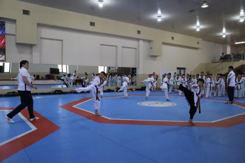 Taekvondoçular üçün ilk - FOTO