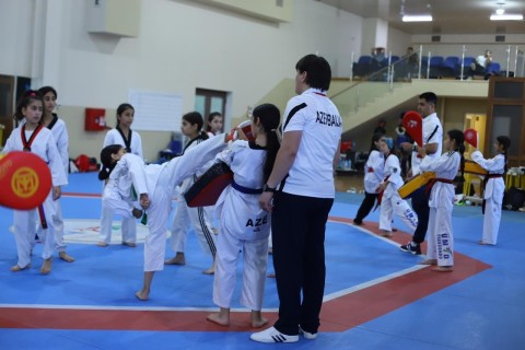 Taekvondoçular üçün ilk - FOTO