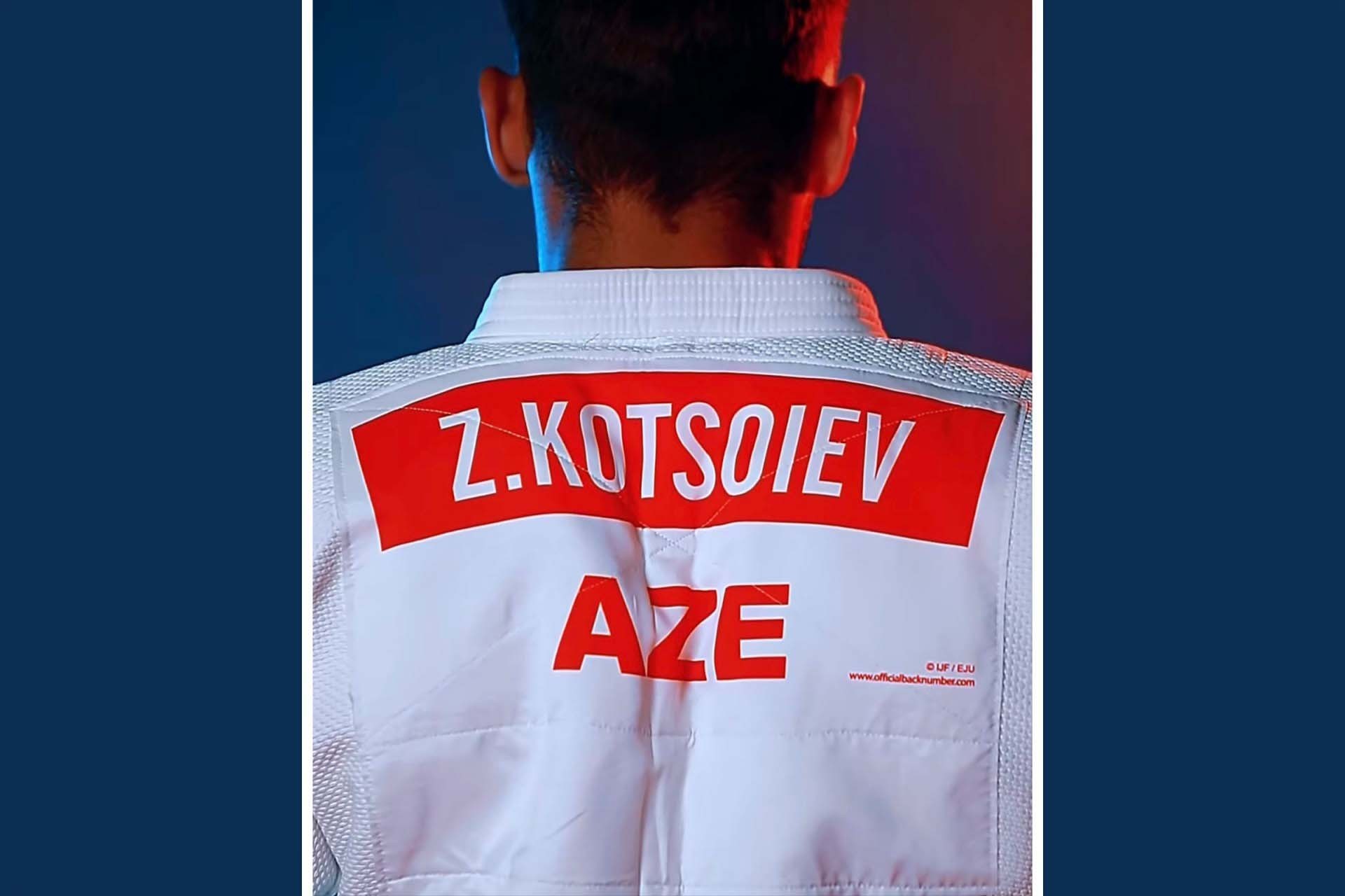 Heydərov və Kotsoyev çempionluq nişanlarını alıblar