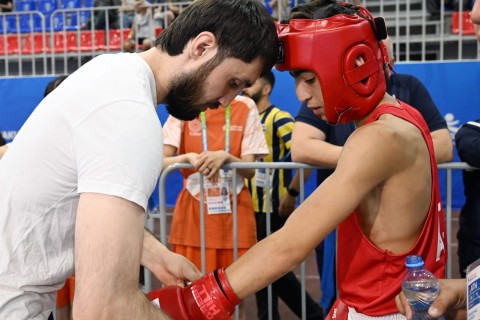 Azerbaijani boxer reaches Children of Asia finals and wins 3 bronze medals - PHOTO