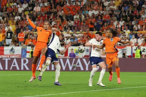 England set up to the final for the second time in a row - VIDEO
