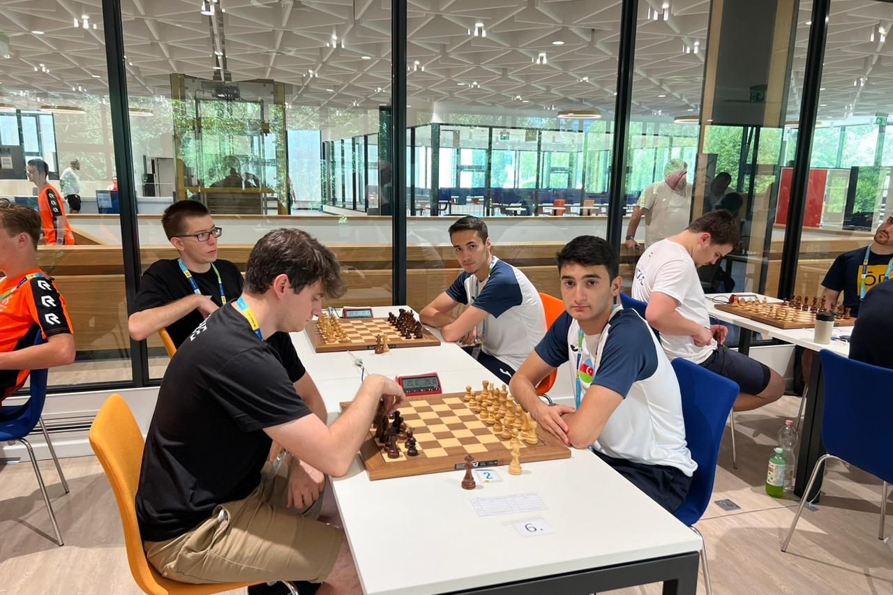 ASAPES занял первое место на Европейской универсиаде - ФОТО