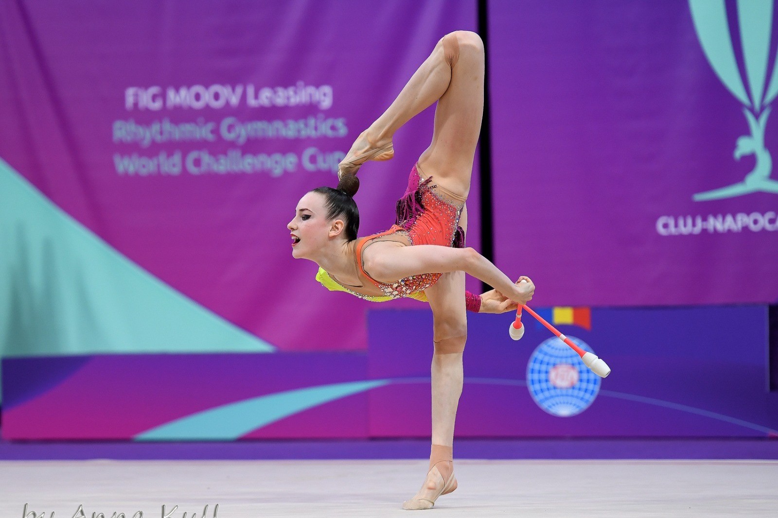 Варфоломеев выиграла две золотые медали на Кубке мира
