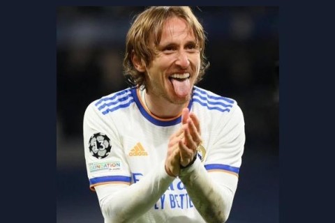 Luka Modric signs new one-year contract with Real Madrid
