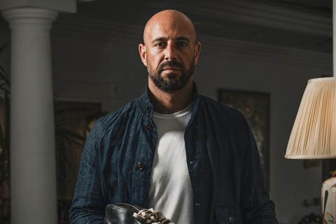 Former Liverpool goalkeeper Reina joins Como - PHOTO