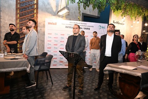 PFL-dən  Milli Mətbuat Gününə həsr olunmuş intellektual yarış - FOTO