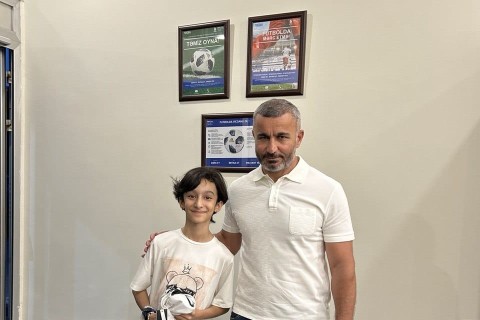 İdman.bizin kamerasına ağlayan qıza “Qarabağ”dan sürpriz dəvət - FOTO - VİDEO