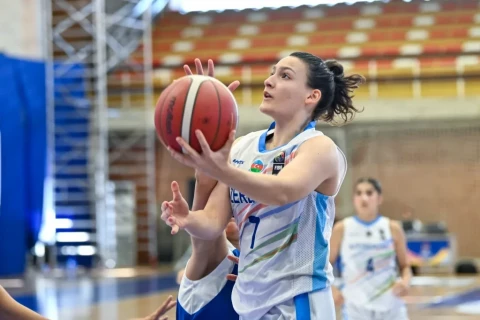 Millimiz finalda - FOTO