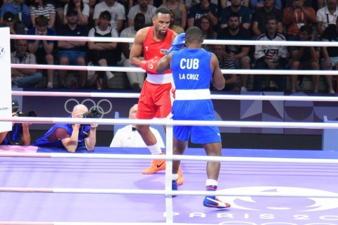 Dominqes ikiqat Olimpiya çempionunu məğlub edib - FOTO