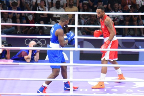 Dominqes ikiqat Olimpiya çempionunu məğlub edib - FOTO