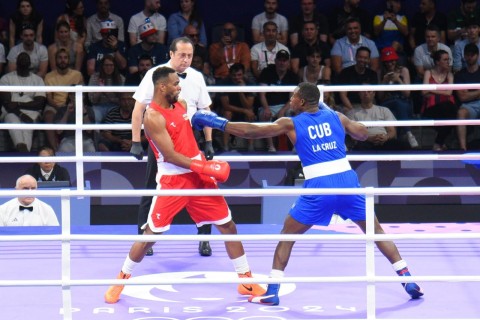 Dominqes ikiqat Olimpiya çempionunu məğlub edib - FOTO