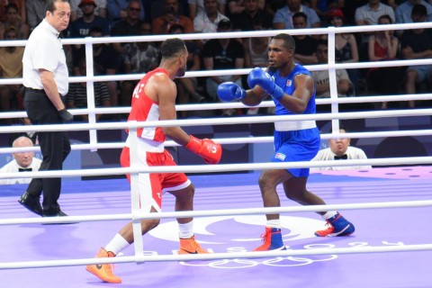 Dominqes ikiqat Olimpiya çempionunu məğlub edib - FOTO