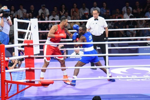 Dominqes ikiqat Olimpiya çempionunu məğlub edib - FOTO