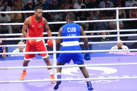 Dominqes ikiqat Olimpiya çempionunu məğlub edib - FOTO