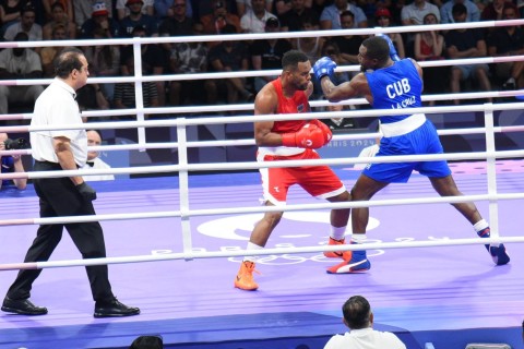 Dominqes ikiqat Olimpiya çempionunu məğlub edib - FOTO