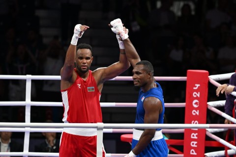 Dominqes ikiqat Olimpiya çempionunu məğlub edib - FOTO