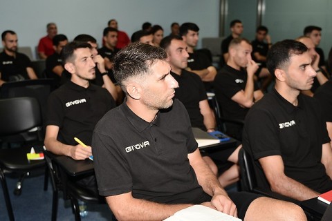 Yeni sədrdən ilk toplanış - FOTO