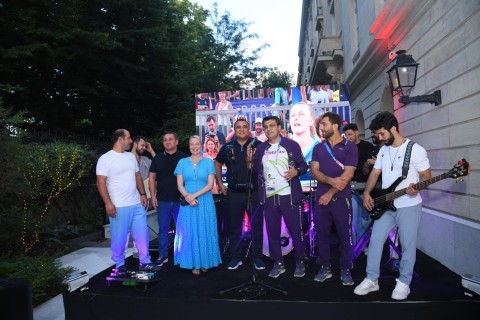 Azerbaijan Olympic House hosts meeting with athletes - PHOTO