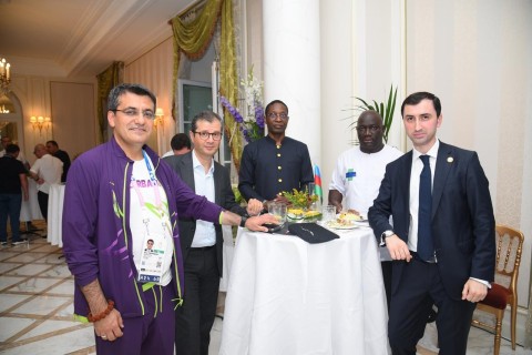 Azerbaijan Olympic House hosts meeting with athletes - PHOTO