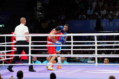 Olympic Games: Azerbaijani boxer guaranteed medal - PHOTO